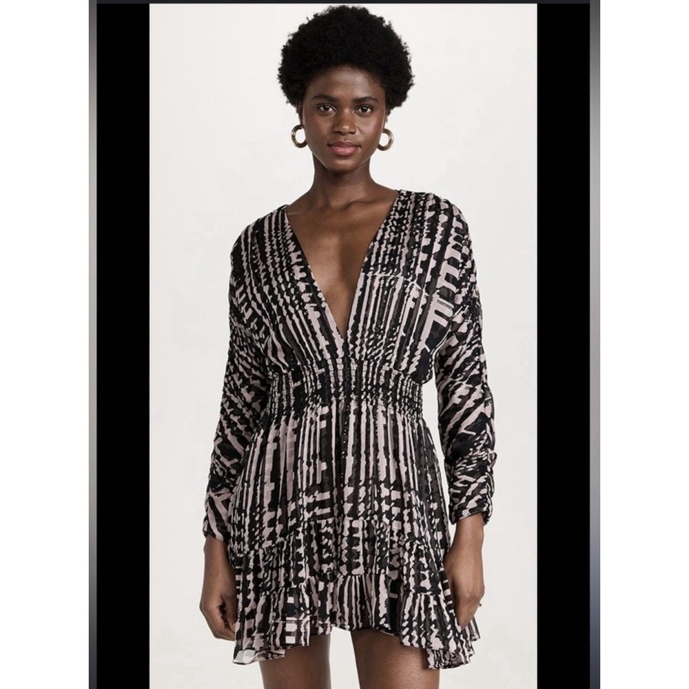 Misa Los Angeles Chiara Mini Dress L Black Geometric Chiffon Blouson Long Sleeve